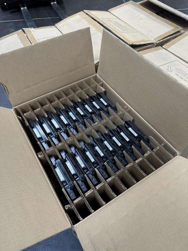 ENPHASE Micro-onduleur IQ7A – IQ7A-72-2-INT