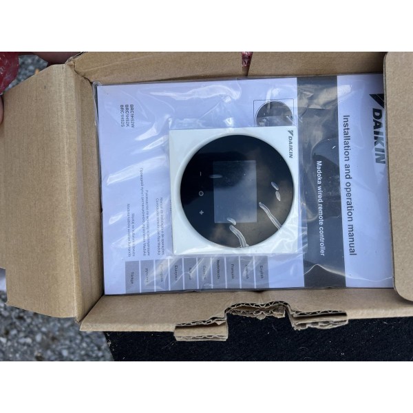 Télécommande câblée Madoka.