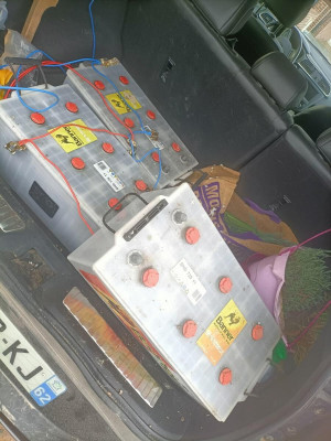 Panneaux solaires et batterie