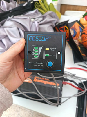 Panneaux solaires et batterie