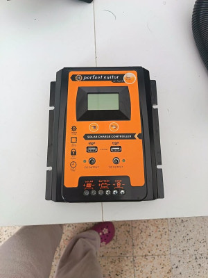 Panneaux solaires et batterie