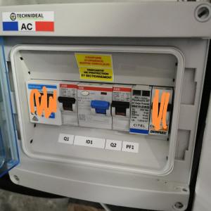 Coffret AC 5kW mono (C25) courant alternatif et parafoudre TECHNIDEAL