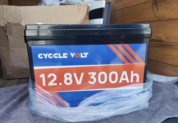 Batterie lithium 300ah x2