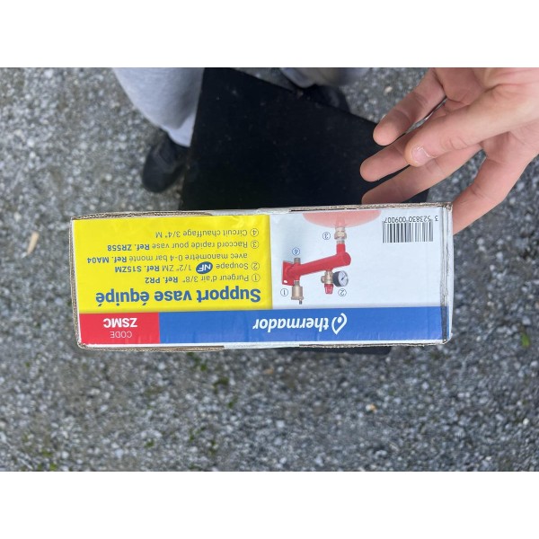 support de vase équipé