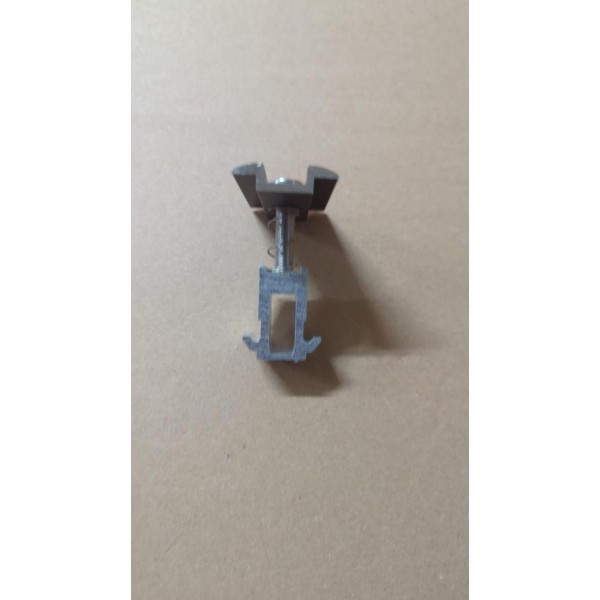 Bride intermédiaire / pince centrale photovoltaïque K2 Systems 2002609 – MiniClamp 30-50 mm, noir anodisé