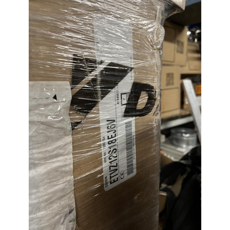 Unité intérieure au sol Daikin Altherma 3H MT ETVZ12S18EJ6V Taille 12 monophasée 180 L Chauffage d'appoint intégré ref: 