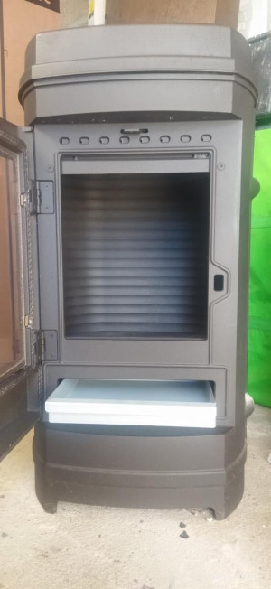 poêle à bois Invicta 7kw neuf