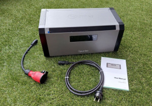 Kit solaire 800W avec batterie – support au sol (2 panneaux)