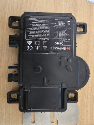 Micro onduleur Enphase IQ8HC