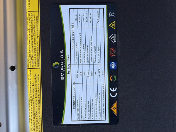 Micro onduleurs Hoymiles 600w 2 Entre Neufs 3 boites de 5