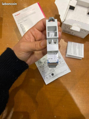 Contacteur connecté Legrand Drivia with Netatmo